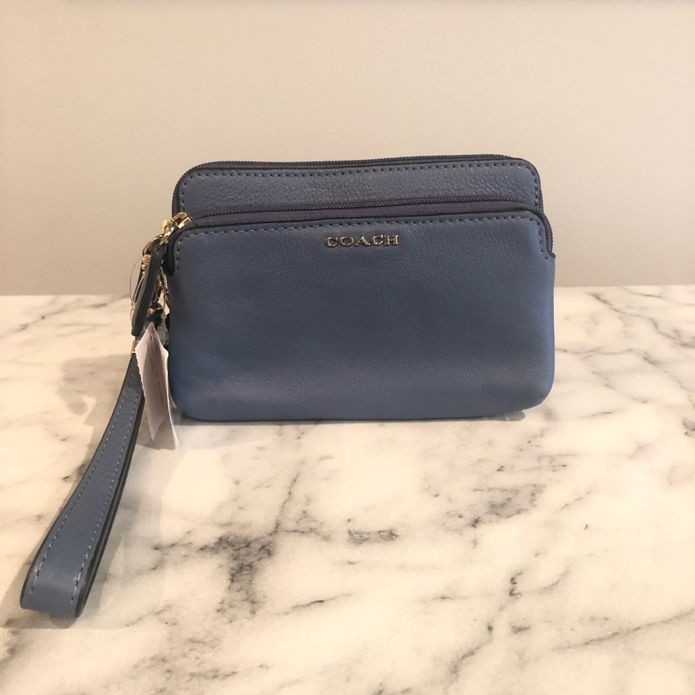NEW COACH WRISTLET